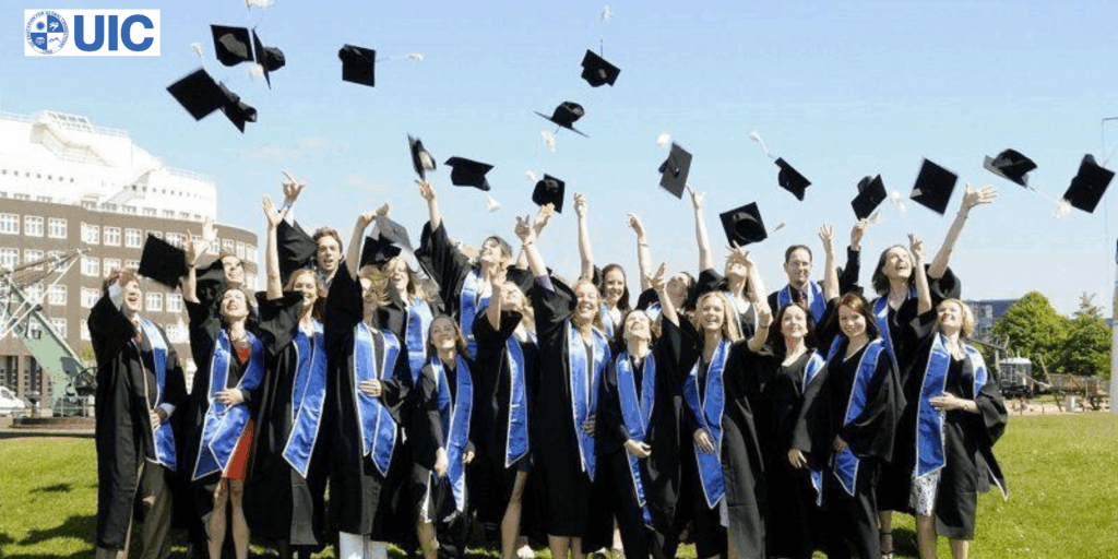 Du học Singapore từ lớp 11, EAIM Singapore